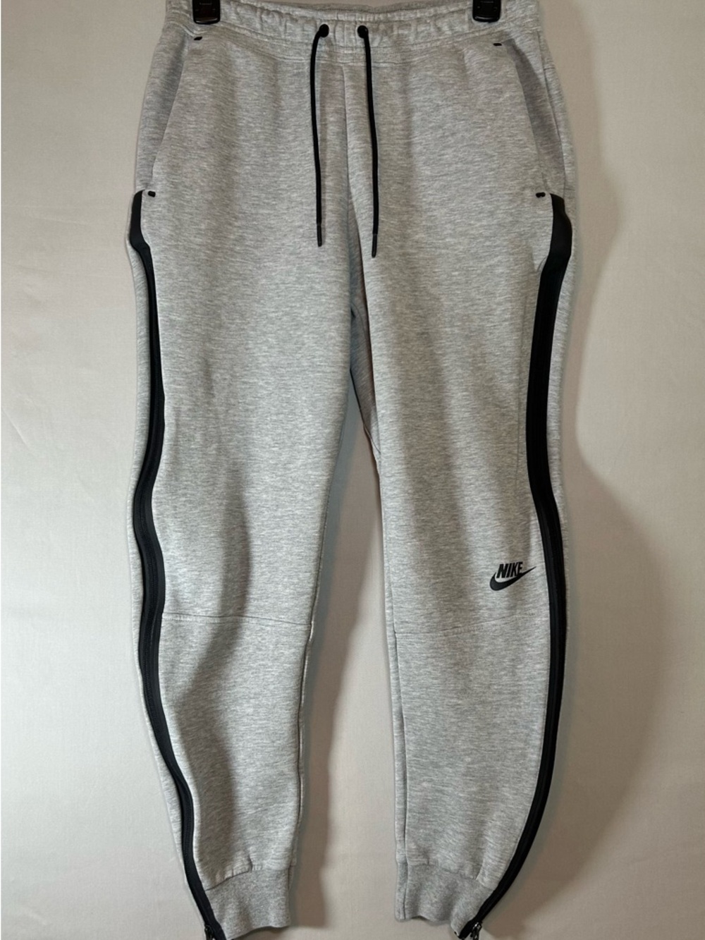 Nike Pants Women’s Small Gray Tech Fleece Jogger Athletic Sweatpants